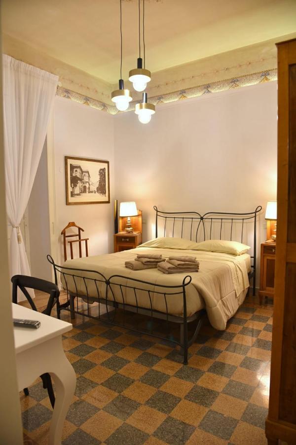 Ripa Garden Room And Suite ซาแลร์โน ภายนอก รูปภาพ
